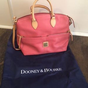 Dooney & Bourke Purse
